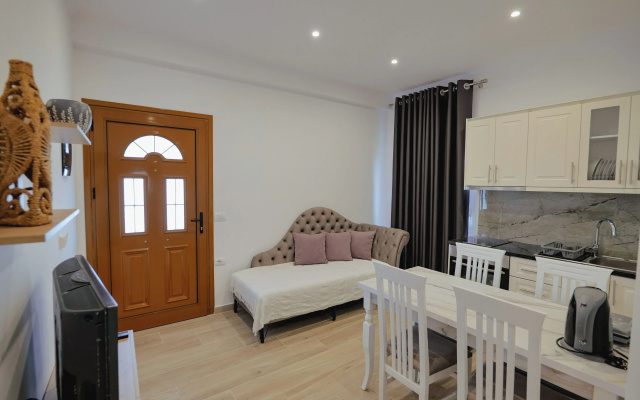 Beni Apartments