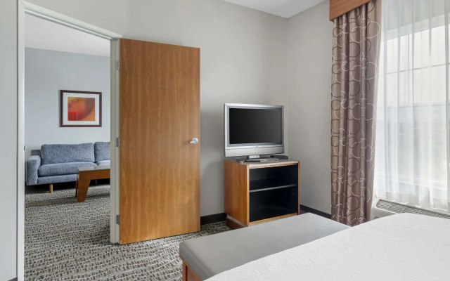 Best Western Plus Peppertree Inn At Omak