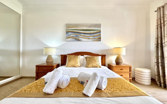 Albufeira Salgados Beach 1 by Homing