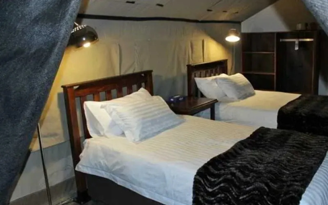 Uukwaluudhi Safari Lodge