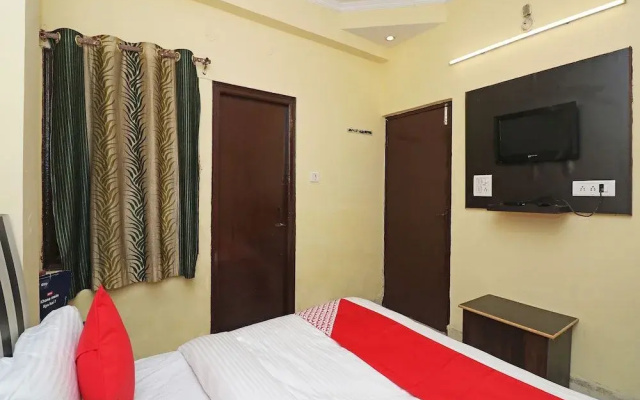 OYO 23167 Hotel Panorama