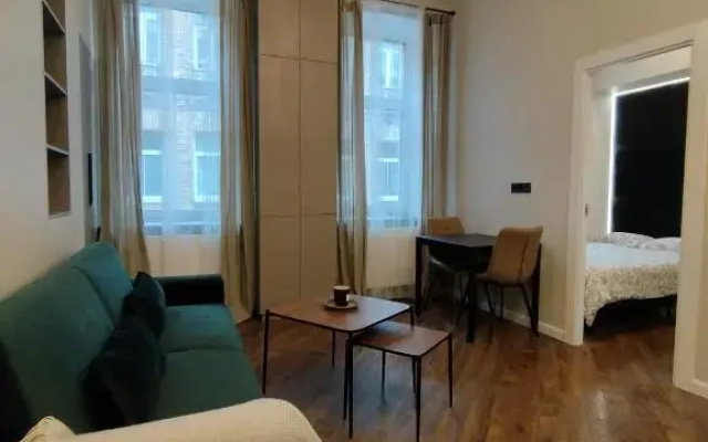 Stylish Chopin Apt near Central Station/Old Town