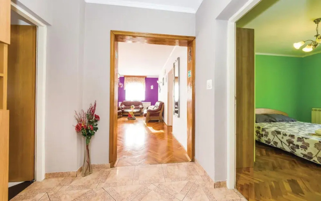 Nice Home in Maslenica With Wifi and 3 Bedrooms