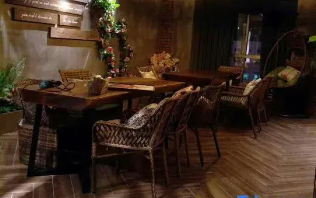 New Oriental Hotel