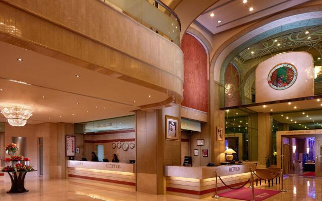 Отель Crowne Plaza Dubai Sheikh Zayed Road Дубай интерьер отеля
