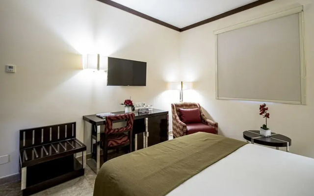 iu Hotel Saurimo Rotunda