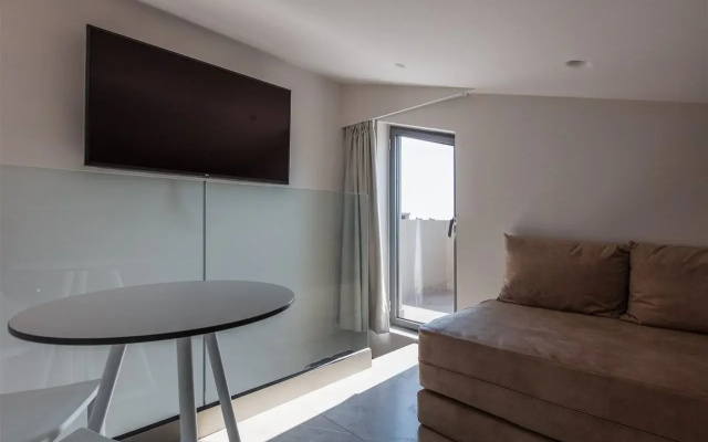Nima Boutique Hotel