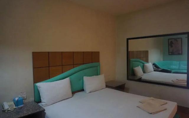 Palmy Resort Hotel