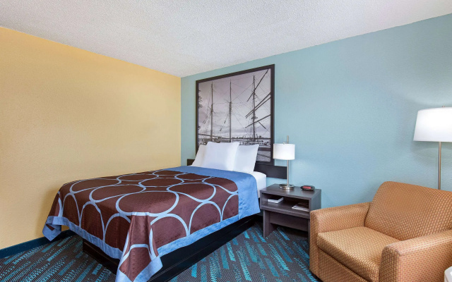 Super 8 by Wyndham Somerset