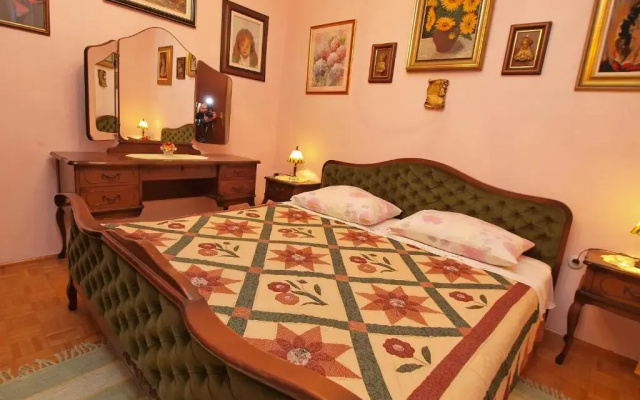 Apartments And Room Rabac 155