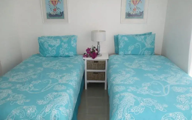 Saldanha Bay Lodge