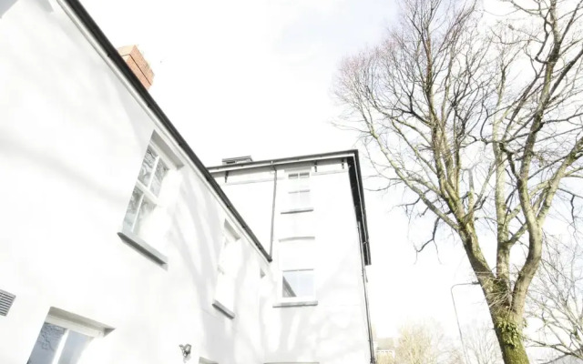 Willow Serviced Apartments - Northcote Street