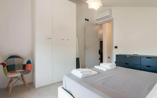 Villa in Ostra Vetere With Pool and Jacuzzis