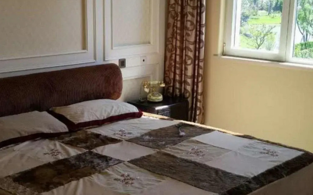 YT Longhu Seaview Garden Holiday Villa