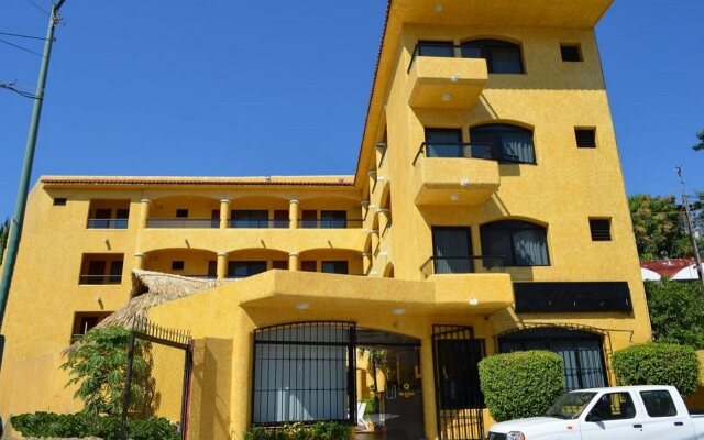 Отель Villas La Lupita вид на фасад