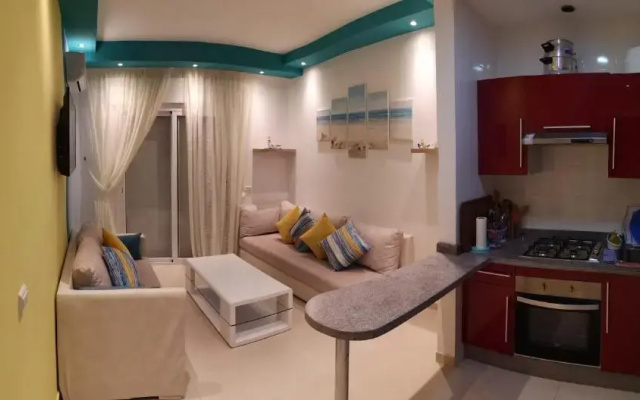Kariat Cabo - Appartement Charmant, Climatisé avec Vue Piscine