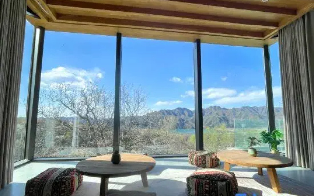 Mountains and B&Bs