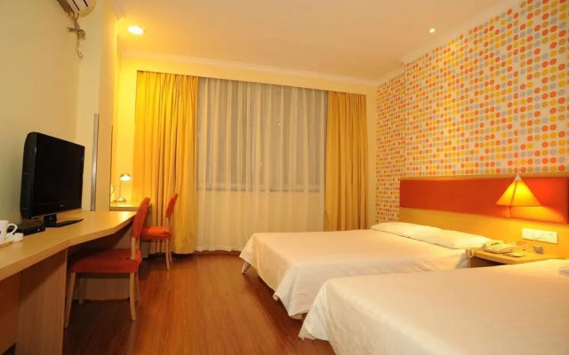 Home Inn Selected Hangzhou West Lake Wulin Square Center