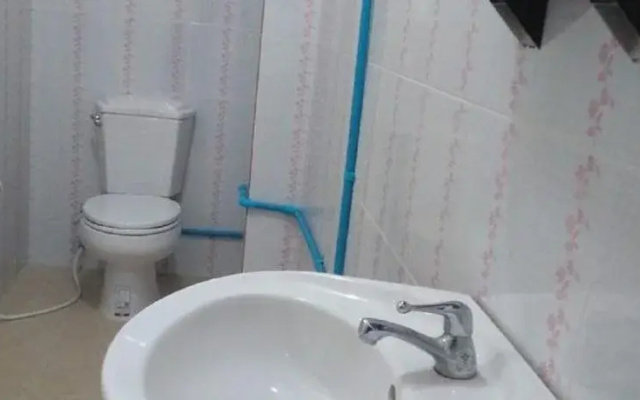 Penguin Hotel Kawthaung