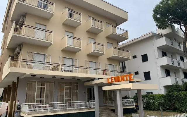 Hotel Levante
