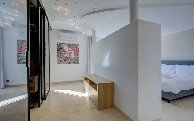 Lugano Lake View Villa w. Private Pool