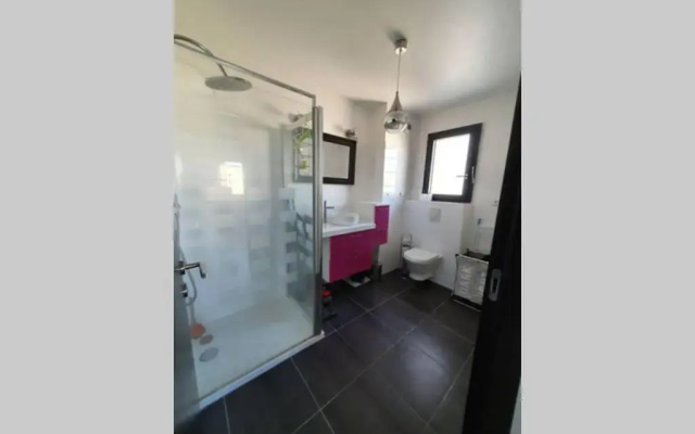 Joli T2 Dans Residence Avec Parking