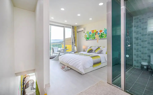 Geoje Island Monaco Pool Villa Pension
