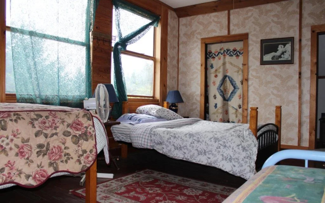 Earth Club Factory Guest House