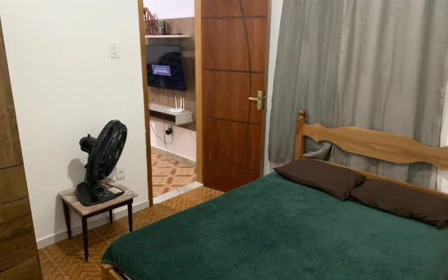 Casa Com Piscina a 3 Quadras da Praia da Vila
