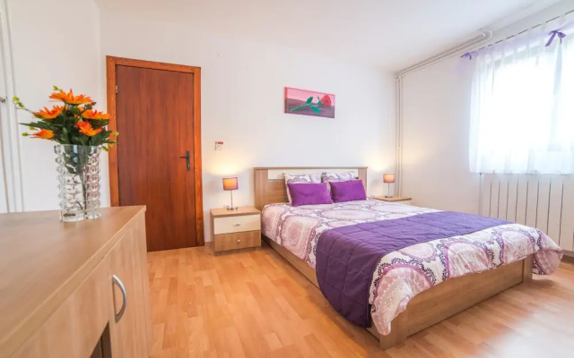 Apartment Maružini 76