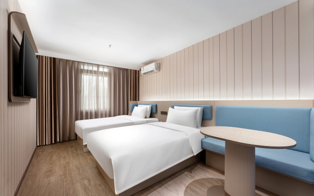 IBIS Guangzhou Huangshi