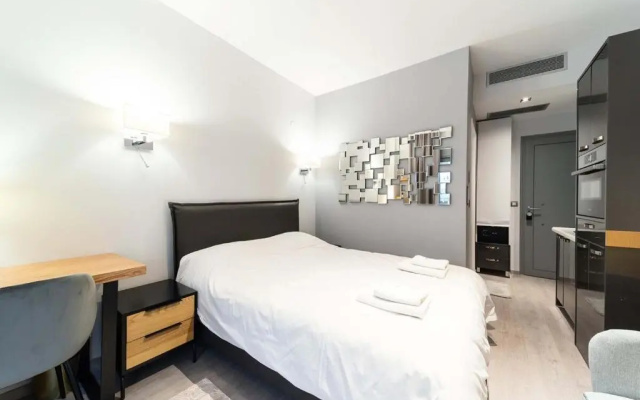 Galleries Elegant Suites