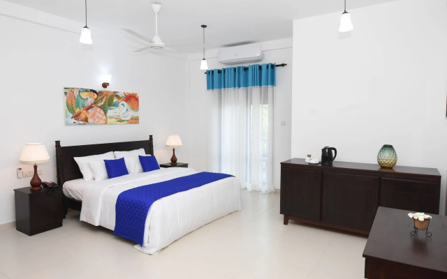 Blue Spring Hotel
