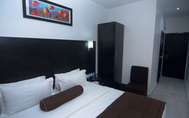 Hillsbay Hotel