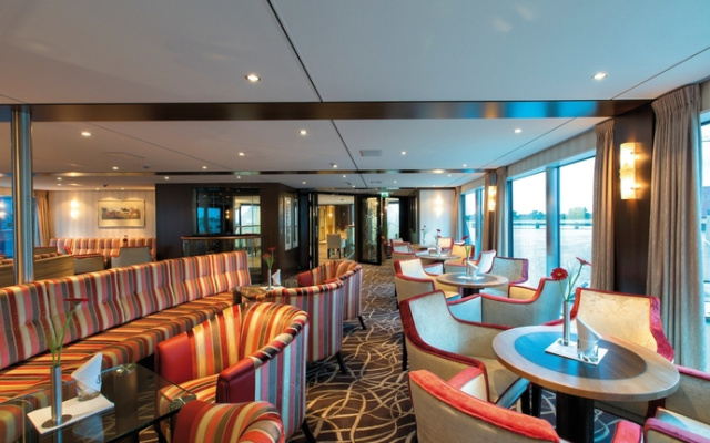 Crossgates Hotelship 4 Star Frankfurt
