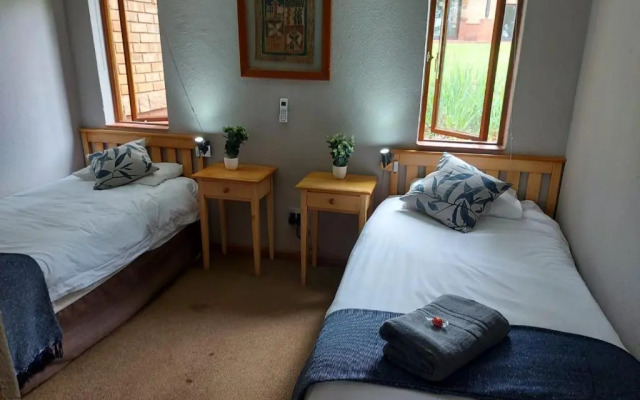 Greenway Woods Self Catering Unit no 9, Whiteriver