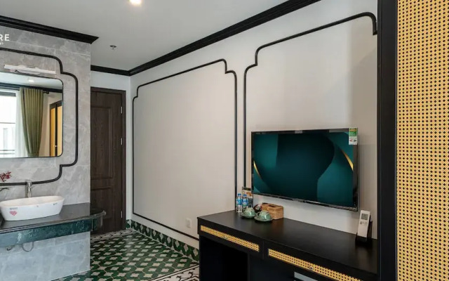 Nature Hotel - Ba Dinh