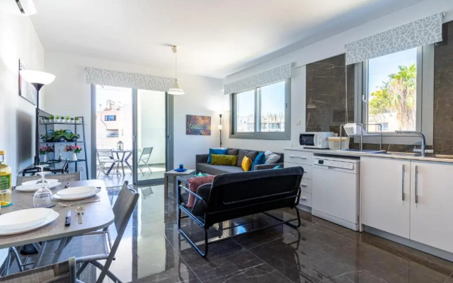 Kmeidos 1-Bedroom Apartment in Larnaca