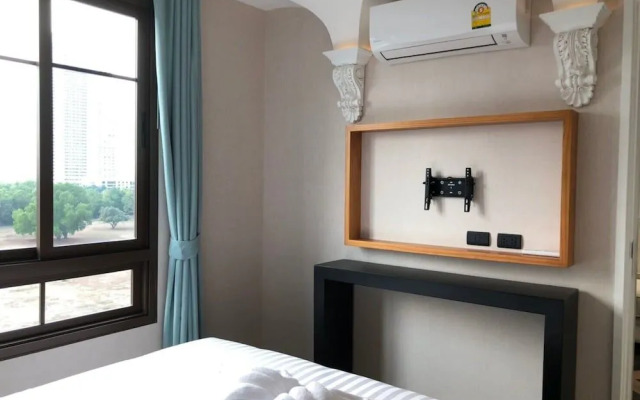 Espana Condo Pattaya By JC