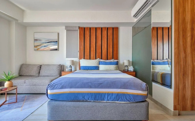 Cozy Studio -private Balcony - Pool - Gym
