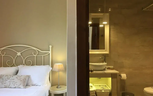 Piccolo Mondo Hotel