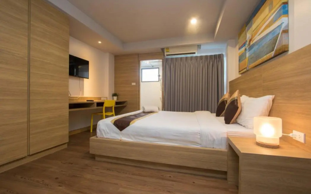 Theorie Hotel Sukhumvit 107 by SLH