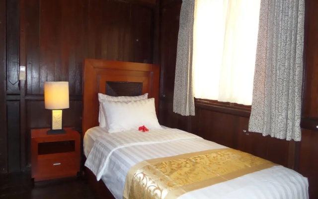 Puri Komodo Resort
