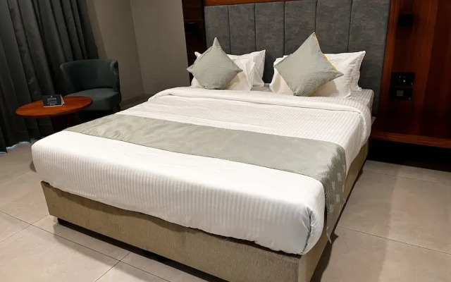Hotel The Qubice Kolhapur