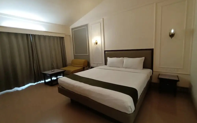 Royal Garden Resort