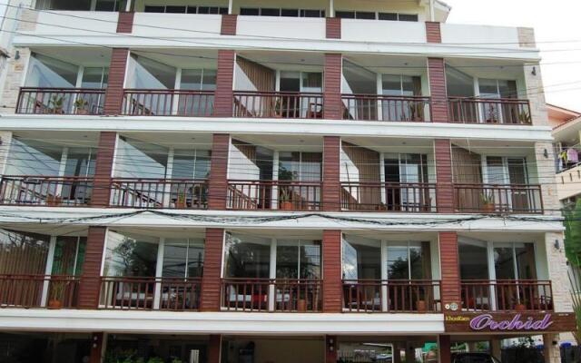 Khon Kaen Orchid Hotel вид на фасад