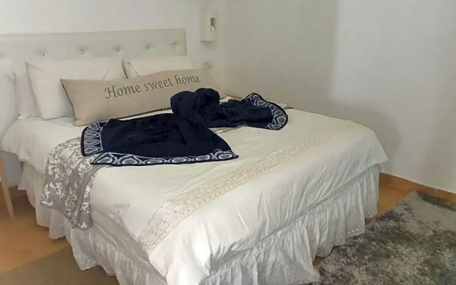 Zimmer Belev HaKikar- Dead sea
