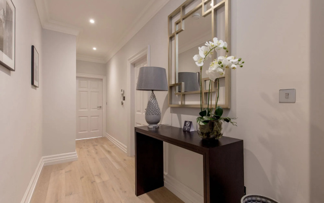 Destiny Scotland Chisholm Hunter Suites