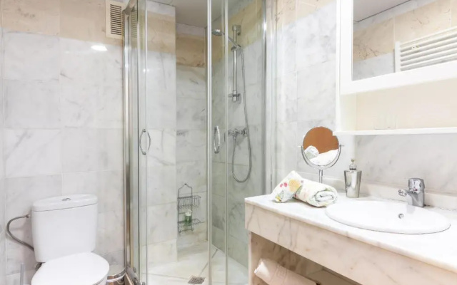 Sea & Wave AQ Boutique Apartment