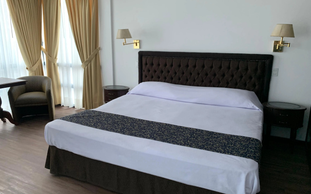Hotel Monte Real
